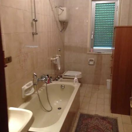 Casa Grotte Apartment *